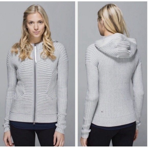 lululemon athletica Tops - Lululemon Embrace Full Zip Hoodie Scuba Sweater -Gray - Women's Size 4 - EUC!!!!